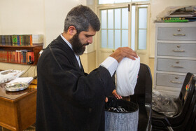 مراسم جشن و عمامه گذاری طلاب در روز میلاد پیامبر اکرم(ص) و امام جعفر صادق(ع) - قم