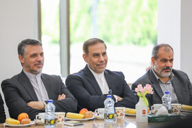 بازدید اصغر جهانگیر، سخنگوی قوه قضاییه از «خانه چتر» موسسه گلستان علی- مشهد