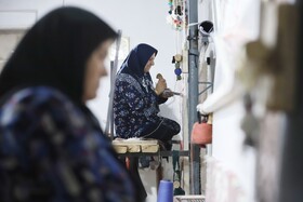 قالی‌بافی توسط خانواده‌های روستای جیریا