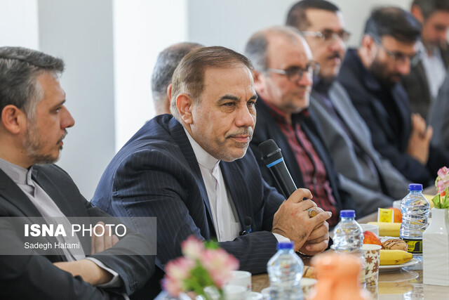 سازمان‌های خیریه باید از حاکمیت جدا و به خیرین واگذار شود