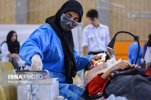 عکس آرشیوی است. پوسیدگی دندانی در مادران باردار و کودکان نیازمند توجه جدی/۲ ماموریت وزارت بهداشت در حوزه سلامت دهان و دندان