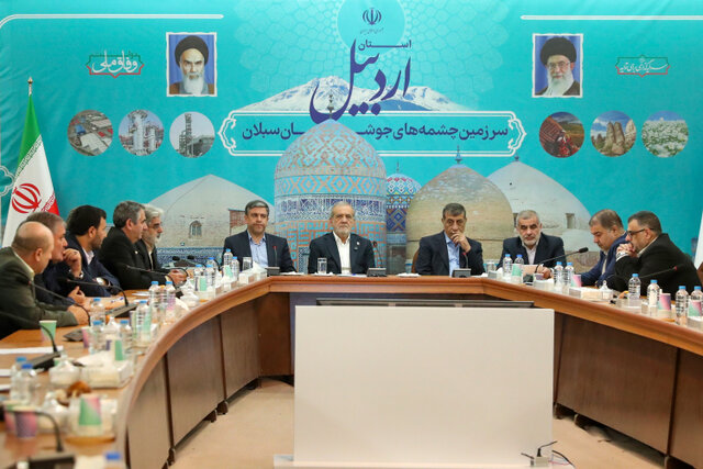 پزشکیان: بجای نقد دوستانه تخریب می‌کنیم
