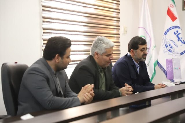 ظرفیت‌های جهاددانشگاهی در تحقق اهداف زیارت و گردشگری راهگشاست