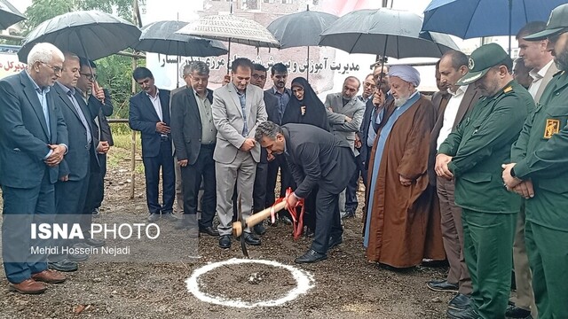 مدرسه اولیا در آستارا خشت گذاری شد