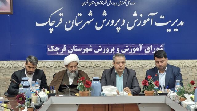 ضرورت ترویج فرهنگ دفاع مقدس در مدارس/ لزوم تکمیل مدارس نیمه‌تمام