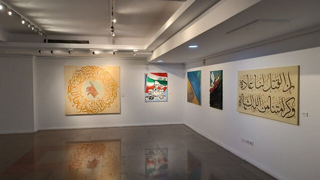 افتتاح نمایشگاه هنرمندان عراقی با یاد نقاشی که در جنگ شهید شد