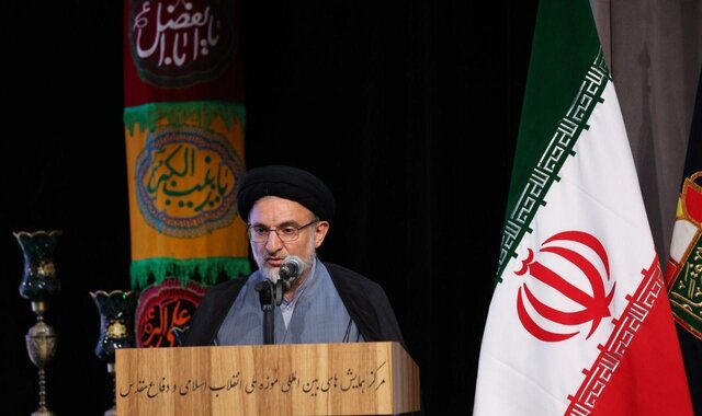 حجت‌الاسلام خاموشی: فرهنگ ایثار وام‌دار امام حسین (ع) است/ هیئت نقش برجسته فرهنگی دارد