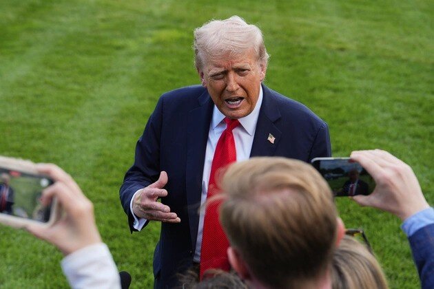 ترامپ: به نتانیاهو گفتم هنگام حمله به دیگران باید محتاط باشیم ترامپ: به نتانیاهو گفتم هنگام حمله به دیگران باید محتاط باشیم