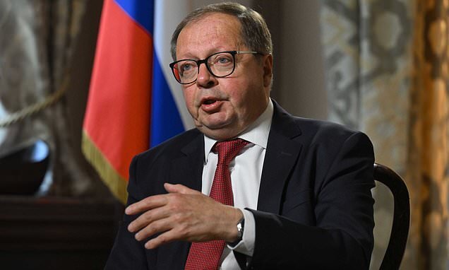 «آندری کلین» سفیر روسیه در لندن احضار سفیر روسیه در لندن بهدنبال حادثه پهپادی در لهستان