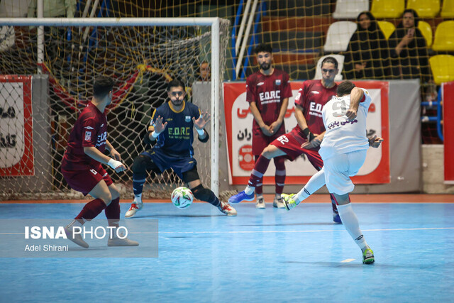 دروازه‌بان پالایش‌ نفت: نمی‌دانم برای دعوت‌شدن به تیم ملی دیگر باید چه کاری انجام دهم