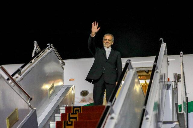 رئیسجمهور دقایقی قبل دوحه را به مقصد تهران ترک کرد رئیسجمهور دقایقی قبل دوحه را به مقصد تهران ترک کرد