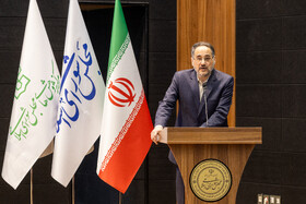 بابک نگاهداری رئیس مرکز پژوهش‌های مجلس شورای اسلامی در مراسم اولین کارسوق حکمرانی داده محور