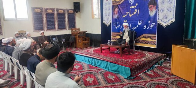 هشدار آیت‌الله رشاد درباره «طوفان» و فاصله‌گیری حوزه از اصول کهن مدیریتی