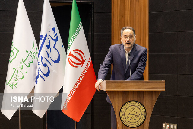 نگاهداری: بهره هوشی، هوش اجتماعی و ضریب شرافت برای پیشرفت کشور بسیار مهم است