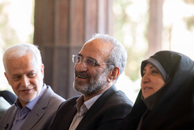 محمدعلی احمدی، فرماندار اصفهان در آیین رونمایی از پوستر سی و هفتمین جشنواره بین‌المللی فیلم‌های کودکان و نوجوانان
