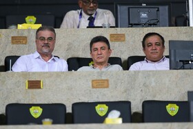 تاجرنیا و نظری همراه استقلال به امارات نمی‌روند