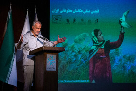سخنرانی احمد مسجد جامعی در مراسم اعطای هفتمین دوره نشان عکس سال مطبوعاتی ایران