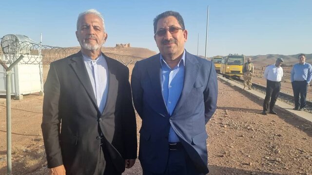 بازگشت وزیر صمت از افغانستان به ایران با قطار