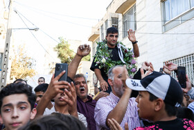 مراسم استقبال از احمد جوان؛ نایب قهرمان کشتی جهان