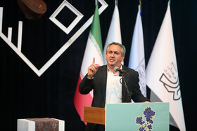 سخنرانی احد بیوته نماینده اردبیل در مجلس شورای اسلامی در سومین جشنواره بین‌المللی موسیقی عاشیق‌لر در اردبیل