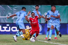 هفته چهارم لیگ برتر فوتبال ایران؛ پرسپولیس - چادرملو اردکان