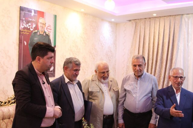 دیدار دبیرکل حزب موتلفه با خانواده سرلشکر شهید علی شادمانی