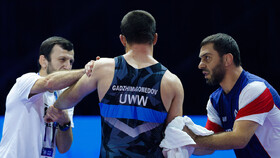 سرمربی کشتی روسیه: فقط یک طلا از ایران عقبیم/ داوری‌ها فاجعه بود