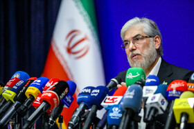 نشست خبری حسین سیمایی صراف، وزیر علوم، تحقیقات و فناوری
