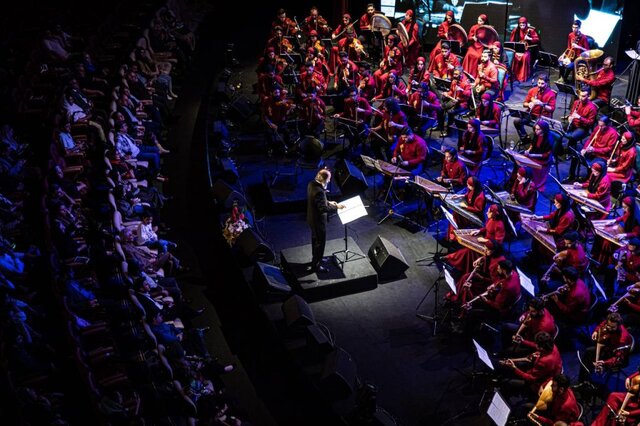 ارکستر مهربانی نوازندگی و خوانندگی را یک شغل واقعی ببینید!