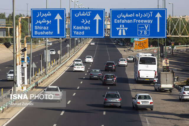 آغاز عملیات طرح بهسازی ۱۲۰ کیلومتر از راه‌های قم از مهر سال جاری
