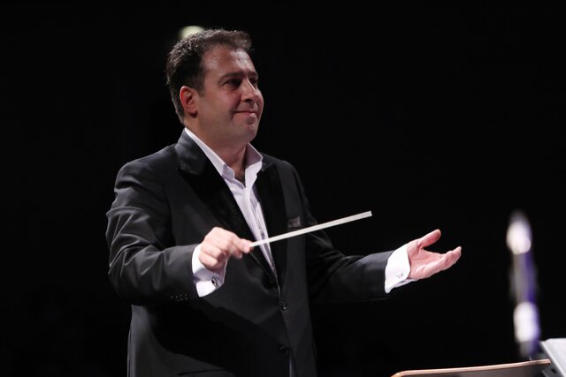 موسیقی امروز باید دل مردم را شاد کند