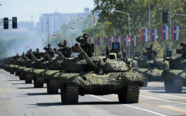برگزاری بزرگترین رژه ارتش صربستان برگزاری بزرگترین رژه ارتش صربستان