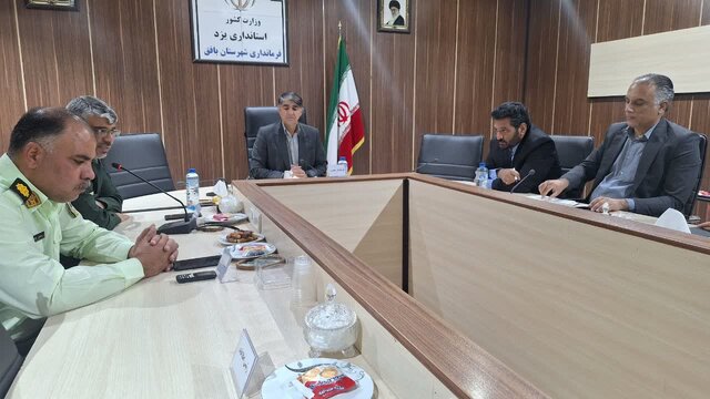 آغاز سال تحصیلی در بافق با بحران کمبود معلم