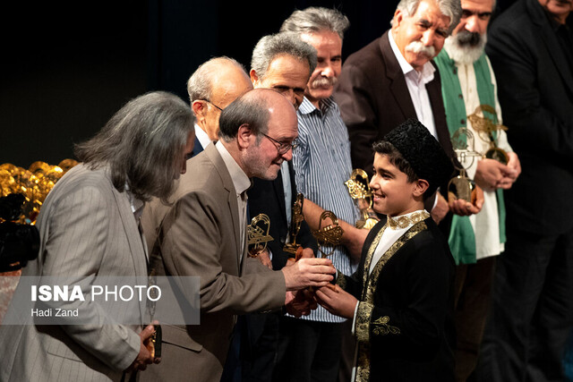 ایران، جوانان برگزیدهاش در موسیقی را شناخت/ اهدای نشان برتر به نوازنده ۱۴ساله