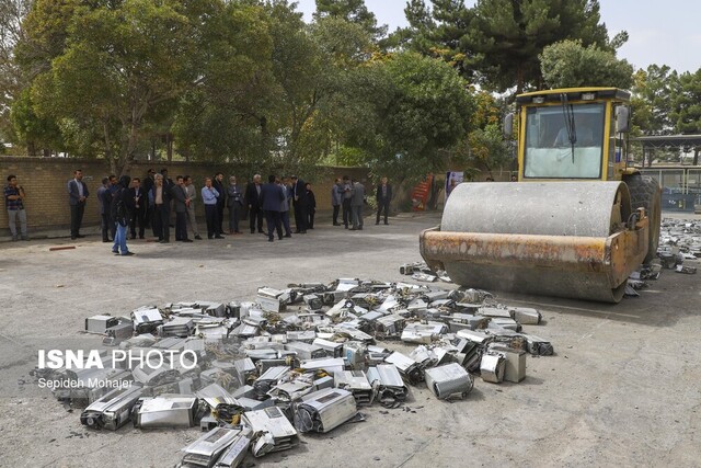 تشدید برخورد با ماینینگ غیرقانونی استان/ کشف و امحای ۱۶۰۰ دستگاه ماینر غیرمجاز در مشهد