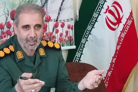 ملت ایران قدرتمند تر از همیشه پای انقلاب و رهبری ایستاده‌اند