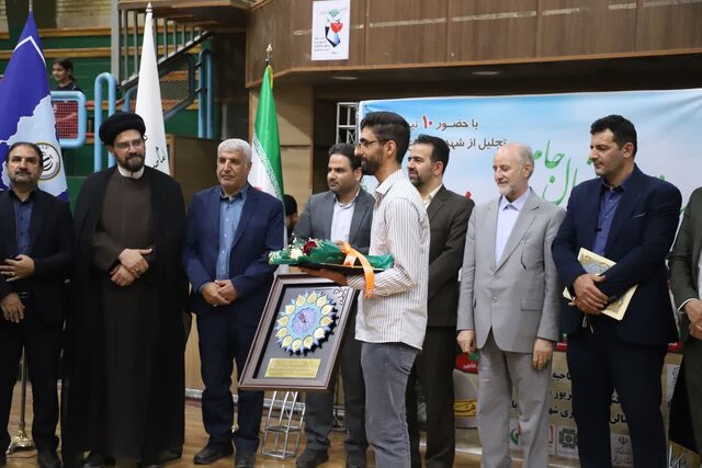 جام شهدای فوتسال در قم افتتاح شد