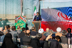 سخنرانی اکبر بهنام جو، استاندار قم در مراسم آغاز عملیات اجرایی احداث نیروگاه خورشیدی ۵۳ مگاواتی