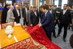 بازدید محمدجعفر قائم‌پناه، معاون اجرایی رییس جمهور از نمایشگاه دائمی توانمندیهای صنعتی قم
