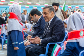 حضور محمدجعفر قائم‌پناه، معاون اجرایی رییس جمهور در جشن شکوفه های مدرسه فرقانی قم