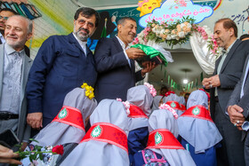 حضور محمدجعفر قائم‌پناه، معاون اجرایی رییس جمهور در جشن شکوفه های مدرسه فرقانی قم