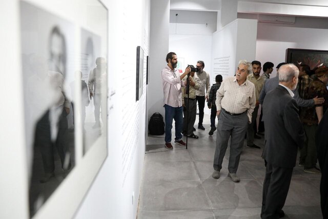 داریوش ارجمند و محمدرضا شریفینیا در نمایشگاه مشترک ۳ هنرمند