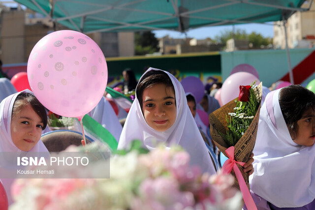 ۲۶ هزار دانش‌آموز کلاس اولی در کرمانشاه راهی مدرسه شدند