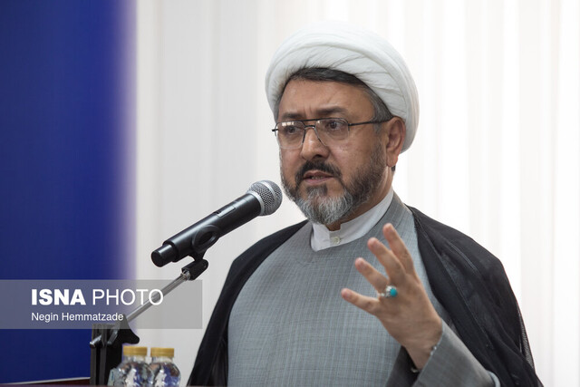 هشدار نسبت به استفاده ابزاری از امام خمینی (ره)