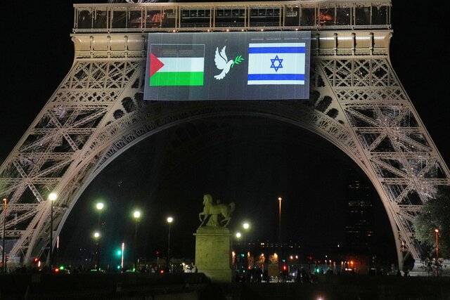 اهتزاز پرچم فلسطین در شهرداریهای فرانسه