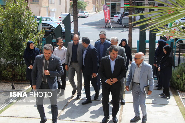 از پژوهش گیاهان دارویی تا اشتغال دانشبنیان در خدمت توسعه استان