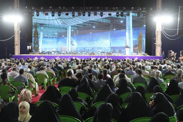 برپایی اجلاسیه ۴۵۸ شهید شهرستان سمنان در دومین کنگره ملی ۳۰۰۰ شهید استان