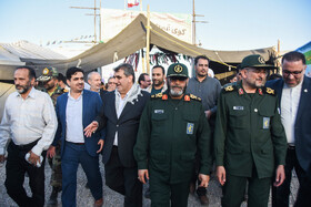 بازدید سردار معروفی، معاون هماهنگ‌کننده سازمان بسیج مستضعفین از نمایشگاه اقتدار ایران در مراسم افتتاحیه دومین کنگره ملی بزرگداشت سه هزار شهید استان سمنان