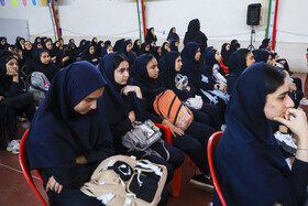مراسم نواختن زنگ مهر، ایثار و مقاومت در کرمان