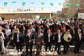مراسم نواختن زنگ مهر، ایثار و مقاومت - همدان